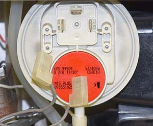 ar microgenus 24 mffi he h31883 aps leads off.jpg